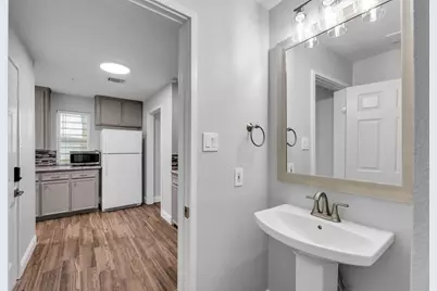 1829 Bering Drive #2, Houston, TX 77057 - Photo 11