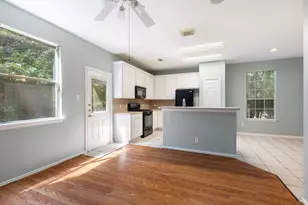 229 E Summerhaze Circle, The Woodlands, TX 77382 - Photo 15