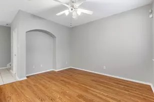 229 E Summerhaze Circle, The Woodlands, TX 77382 - Photo 21