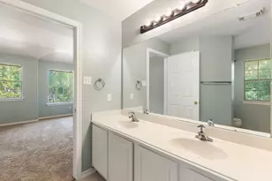 229 E Summerhaze Circle, The Woodlands, TX 77382 - Photo 21