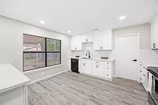 1915 Leander, San Antonio, TX 78251 - Photo 13