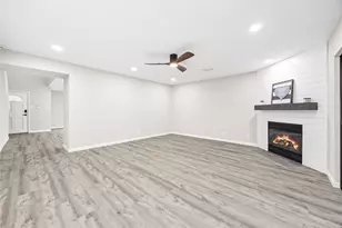 1915 Leander, San Antonio, TX 78251 - Photo 9