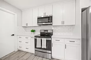 1915 Leander, San Antonio, TX 78251 - Photo 15