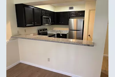 9711 Pine Pass Drive #4, Houston, TX 77070 - Photo 5