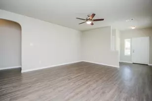 4463 Eveslage Ln, Conroe, TX 77304 - Photo 5