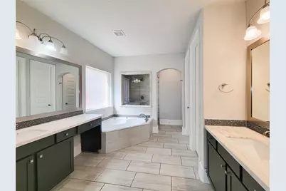 13426 Noble Landing Lane, Rosharon, TX 77583 - Photo 11