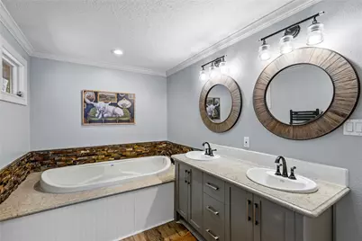 112 April Wind Drive E, Montgomery, TX 77356 - Photo 21