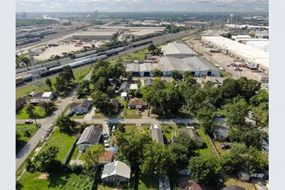7223 Tilgham Street, Houston, TX 77020 - Photo 11