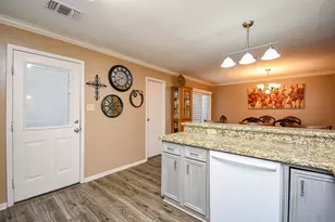 1730 Ave C, El Campo, TX 77437 - Photo 23