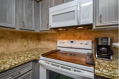1730 Avenue C #F, El Campo, TX 77437 - Photo 21