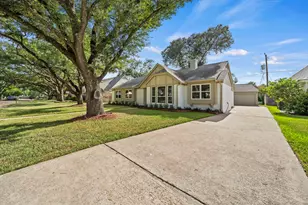 2931 Kevin Ln, Houston, TX 77043 - Photo 3