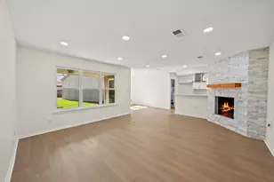 2931 Kevin Ln, Houston, TX 77043 - Photo 19