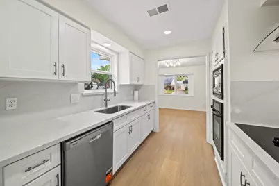 2931 Kevin Lane, Houston, TX 77043 - Photo 13