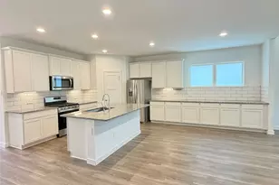 1057 Dancing Feather St, Montgomery, TX 77316 - Photo 5