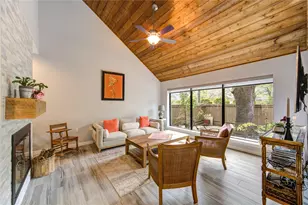 11541 Riverview Dr, Houston, TX 77077 - Photo 11