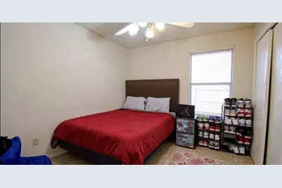 4715 Cavern Brook Court, Fresno, TX 77545 - Photo 13