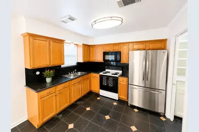 4953 Lamonte Lane, Houston, TX 77092 - Photo 9