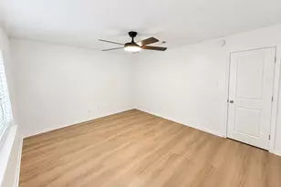 4953 Lamonte Ln, Houston, TX 77092 - Photo 5