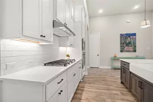 17362 Camillia Trail, Conroe, TX 77302 - Photo 11