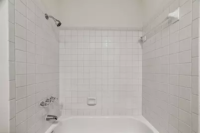 3700 W Clay Street #227, Houston, TX 77019 - Photo 31