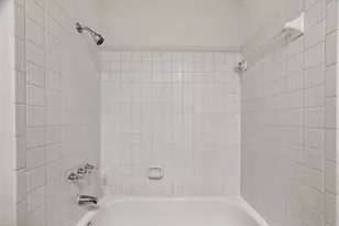 3700 W Clay St, Houston, TX 77019 - Photo 31
