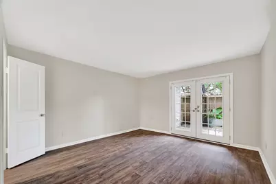 3700 W Clay Street #227, Houston, TX 77019 - Photo 23