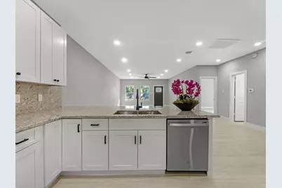 8709 Wheatley Street #A, Houston, TX 77088 - Photo 5