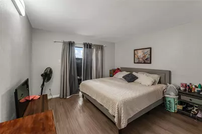 3085 Walnut Bend Lane #11, Houston, TX 77042 - Photo 13