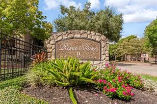 3085 Walnut Bend Ln, Houston, TX 77042 - Photo 27