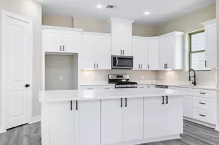 4902 Wunder Wy, Houston, TX 77069 - Photo 9