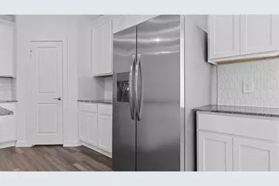 31110 Warwick Coast Court, Fulshear, TX 77441 - Photo 11