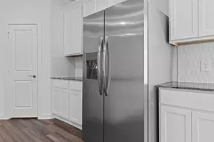 31110 Warwick Coast Ct, Fulshear, TX 77441 - Photo 11