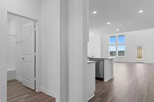 31110 Warwick Coast Ct, Fulshear, TX 77441 - Photo 3