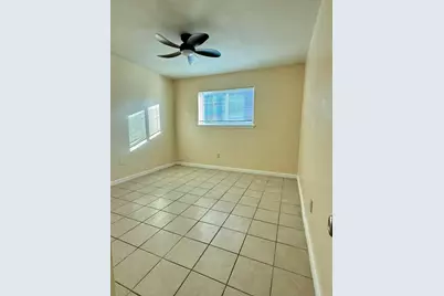 7318 Boone Road #B, Houston, TX 77072 - Photo 5