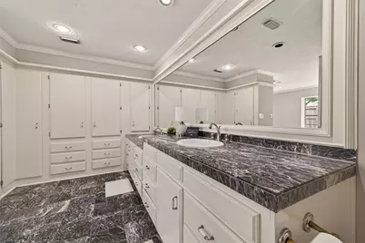 2814 Shadowdale Drive, Houston, TX 77043 - Photo 37