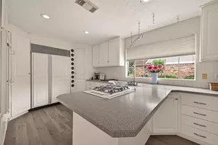 2814 Shadowdale Dr, Houston, TX 77043 - Photo 19