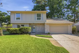3234 Golden Leaf Dr, Kingwood, TX 77339 - Photo 1