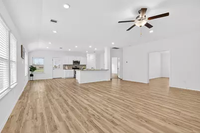 5402 Still Creek Ranch Drive, Richmond, TX 77469 - Photo 5