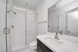 1315 Nagle St, Houston, TX 77003 - Photo 9