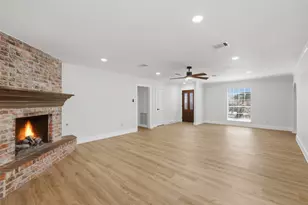 11507 Barwood Bend Dr, Houston, TX 77065 - Photo 5
