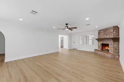 11507 Barwood Bend Drive, Houston, TX 77065 - Photo 3