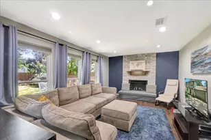 408 Pebbleshire Dr, Houston, TX 77062 - Photo 15