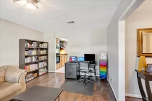 408 Pebbleshire Dr, Houston, TX 77062 - Photo 7