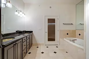 1005 S Shepherd Dr, Houston, TX 77019 - Photo 21