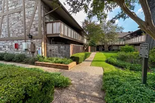 2574 Marilee Ln, Houston, TX 77057 - Photo 19