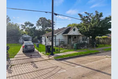 5604 Elysian Street, Houston, TX 77009 - Photo 3