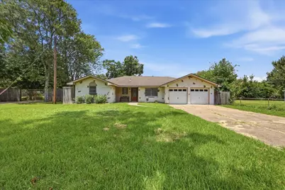 8830 Blaylock Lane, Beaumont, TX 77707 - Photo 3