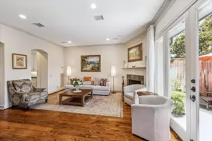 2207 Dunraven Ln, Houston, TX 77019 - Photo 13