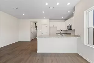 7101 Weyburn St, Houston, TX 77028 - Photo 13