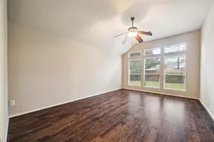 13208 Moonlit Lake Ln, Pearland, TX 77584 - Photo 13